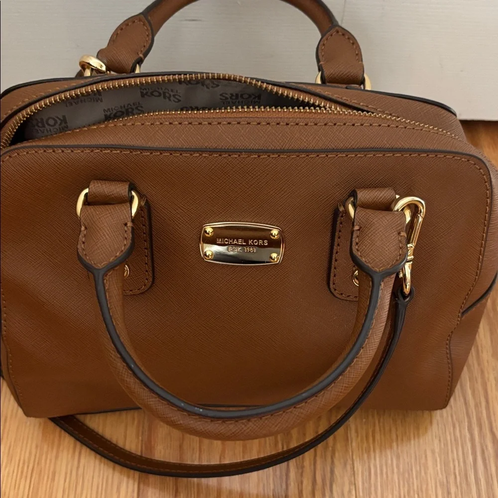 Michael Kors Sandrine Satchel Crossbody Strap Bag Saffiano Leather - Picture 14 of 15